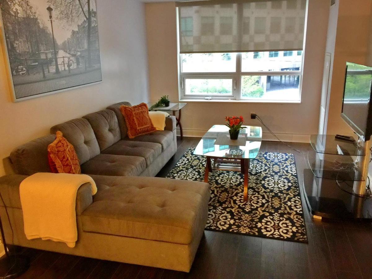 Blue Jays Aparment Apartment Toronto Ngoại thất bức ảnh
